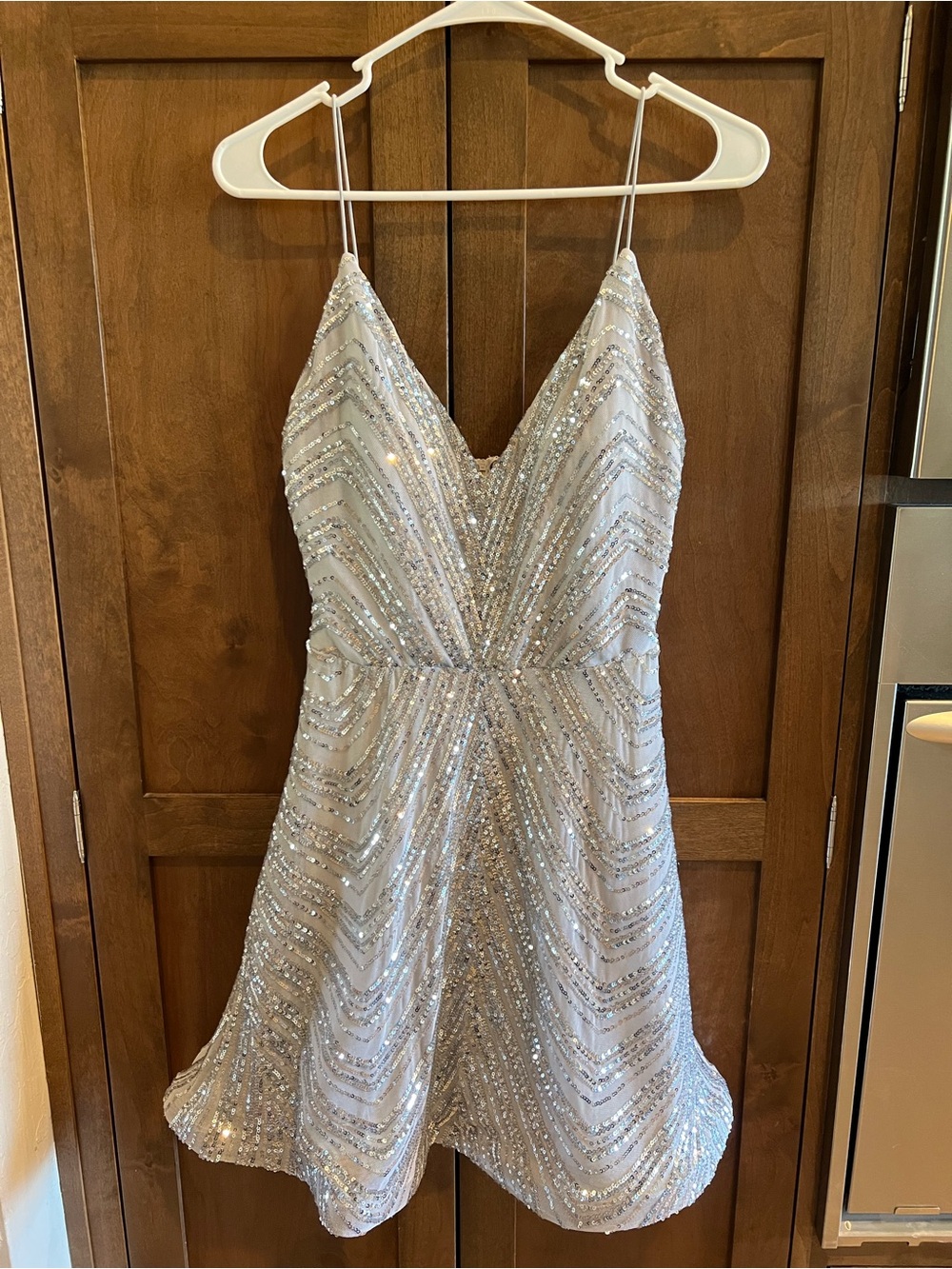 Vintage Y2K Glam - B Darlin Silver Sequin V-Neck Mini Dress
